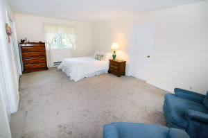 Chatham NJ Home Sellers discuss Sue Adlers strategy, which resulted in $151,000 over list price. photo IMG 6261 Bedroom4 300x199 Chatham NJ Home Sellers discuss Sue Adlers strategy, which resulted in $151,000 over list price.