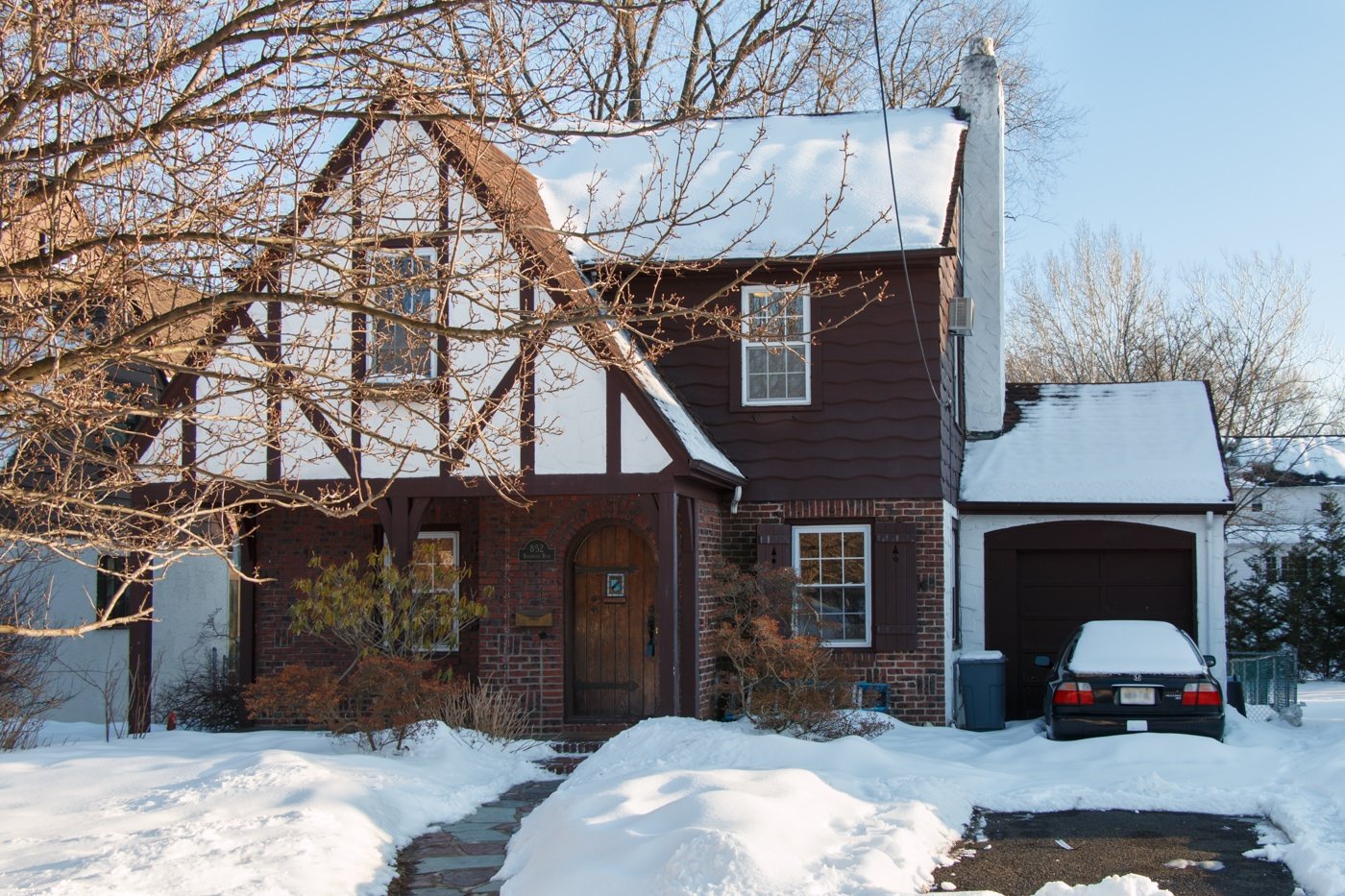 852 Ridgewood Rd Millburn, NJ 07041 Sue Adler, Realtor