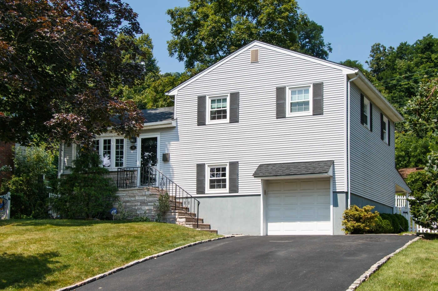 36 Clark St, Summit, NJ 07901 Sue Adler, Realtor