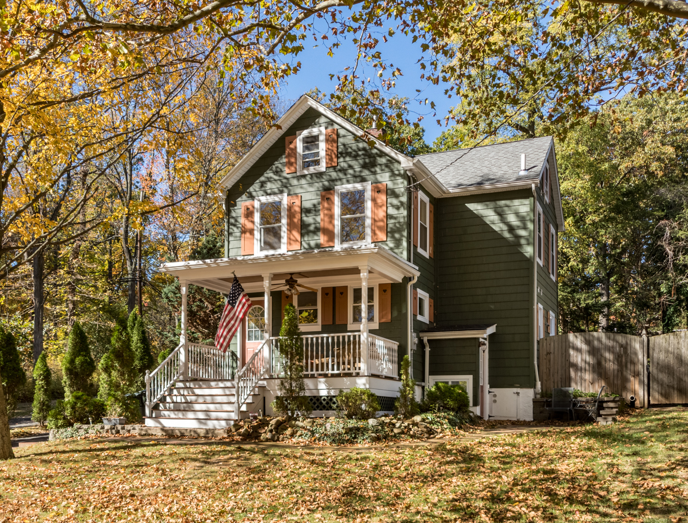 315 New Providence Rd, Mountainside Boro, NJ 07092 Sue Adler, Realtor