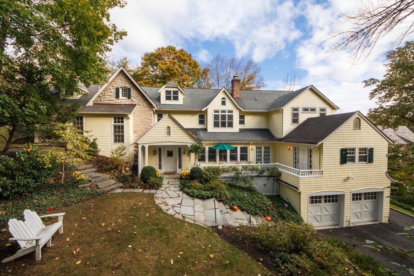 32 Twin Oak Rd Short Hills, NJ 07078 Sue Adler, Realtor