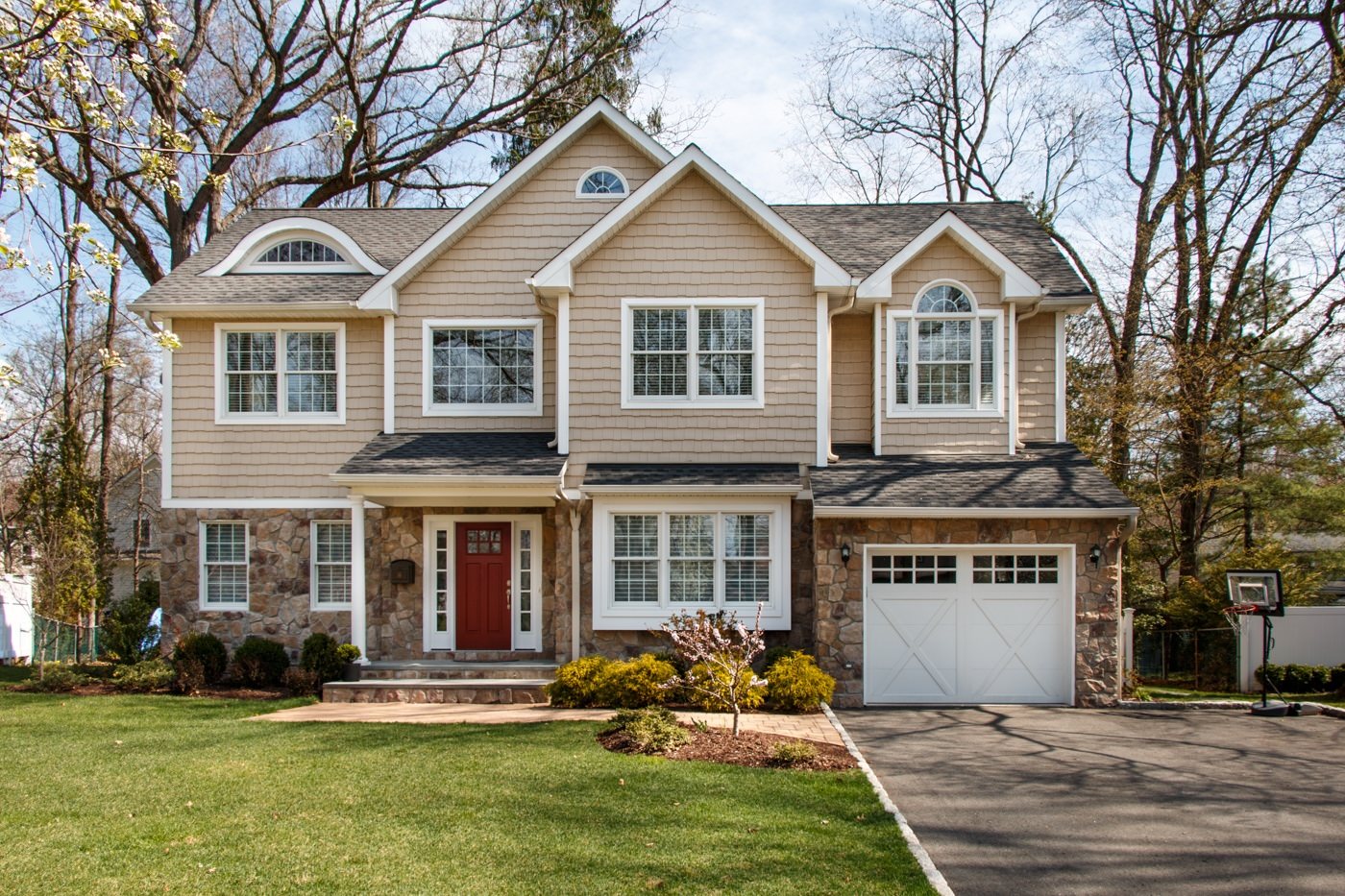 16 Ellers Dr Chatham, NJ 07928 Sue Adler, Realtor