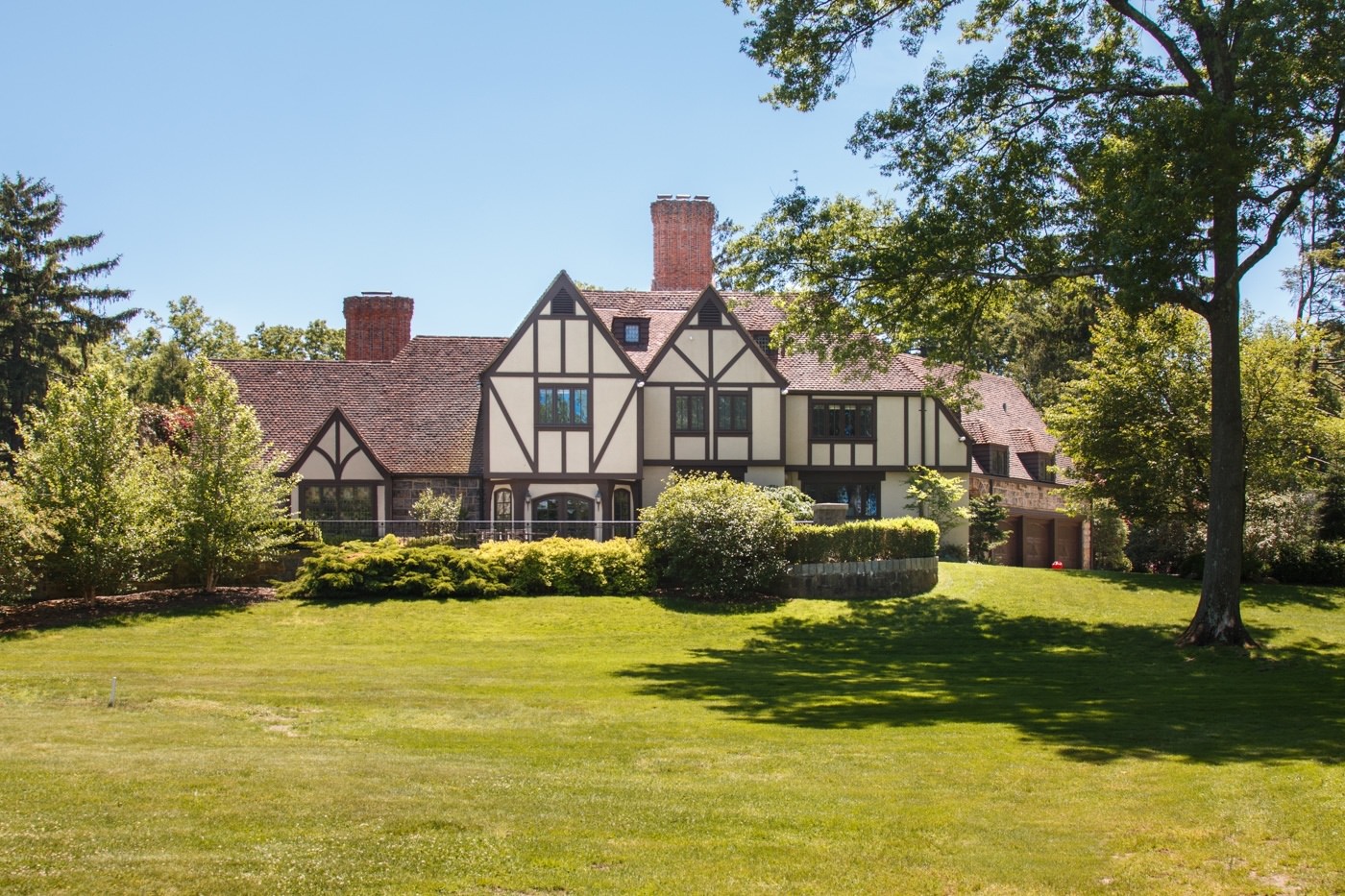 14 Kimball Circle Westfield, NJ 07090 Sue Adler, Realtor