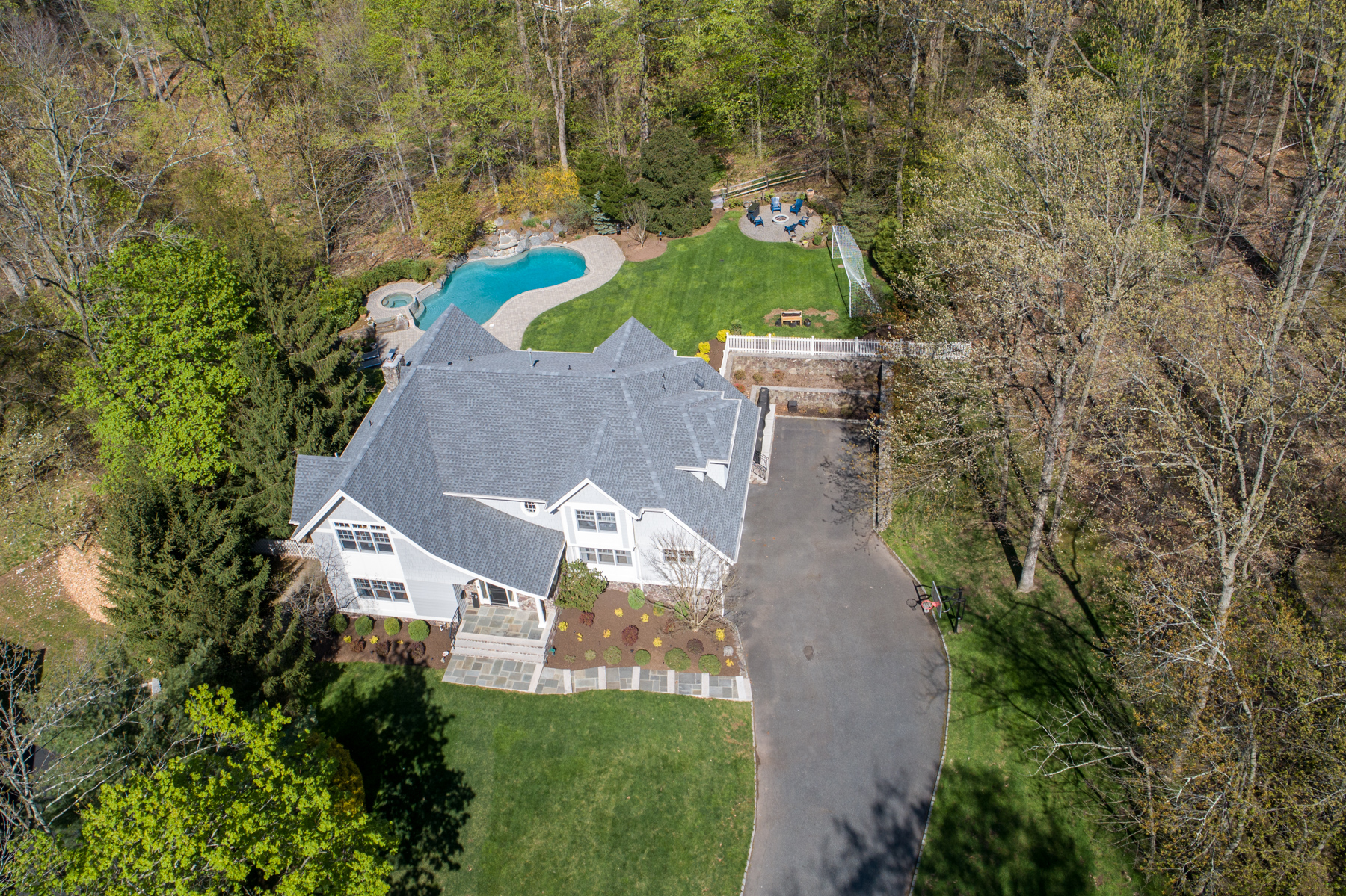 101 Old Short Hills Rd, Short Hills, NJ 07078