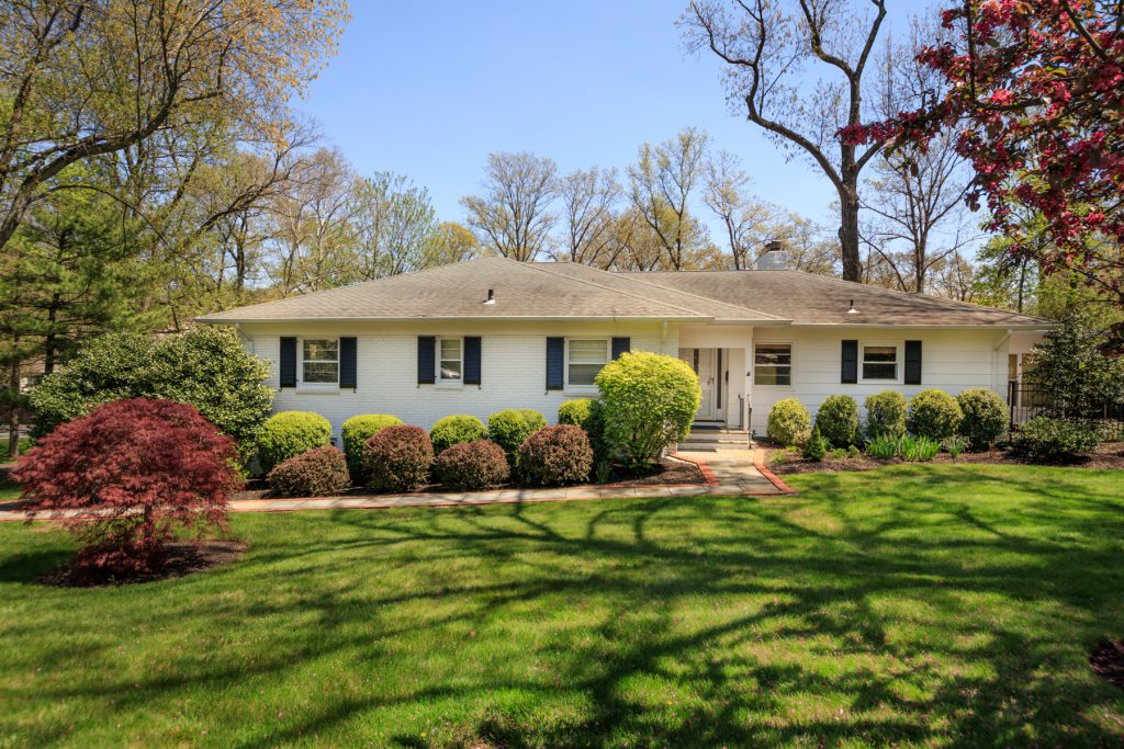 101 Old Hollow Rd, Short Hills, NJ 07078 Sue Adler, Realtor