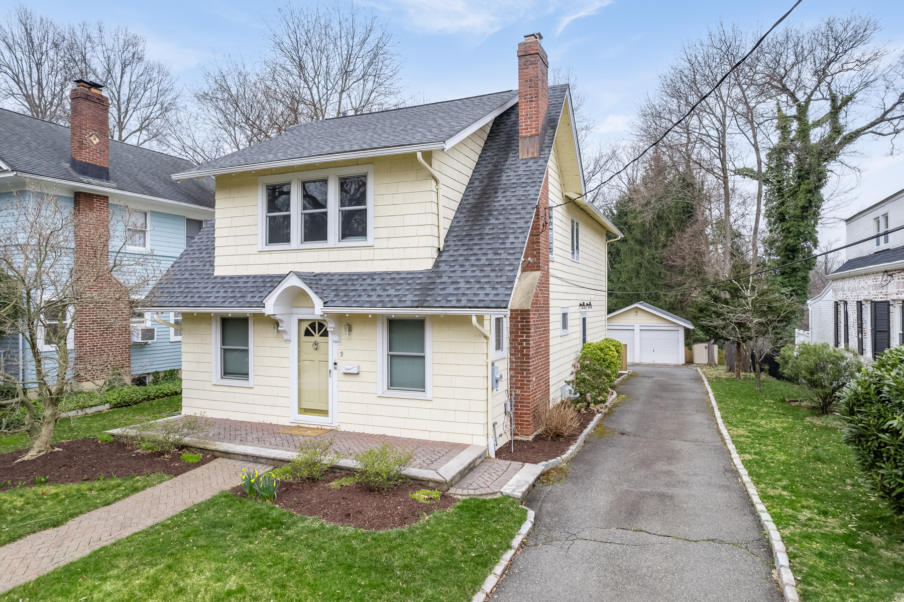 9 Beekman Terrace, Summit, NJ 07901 Sue Adler, Realtor